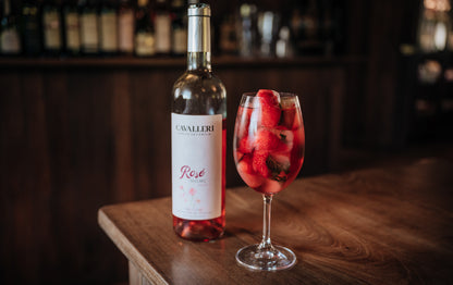 Vinho Rose Malbec Demi-Sec - Vinícola Cavalleri