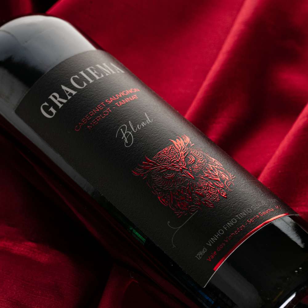 Vinho Coruja Tinto Suave Graciema - Vinícola CavallerI