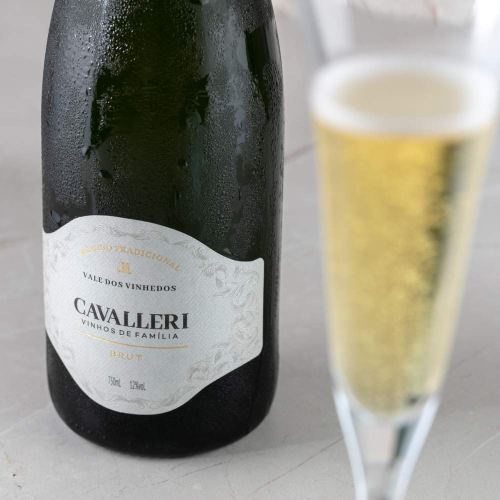 Brut Champenoise Sparkling Wine - Cavalleri Winery