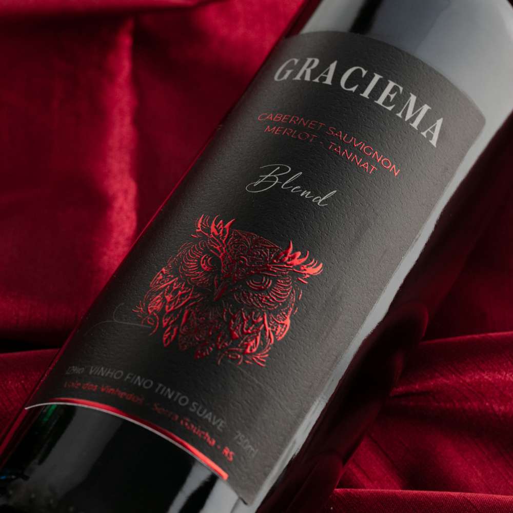 Vinho Coruja Tinto Suave Graciema - Vinícola CavallerI