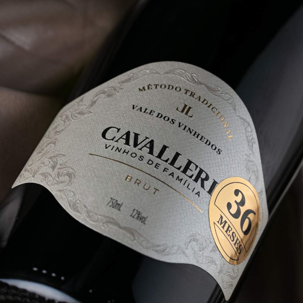 Brut Champenoise Sparkling Wine 36 Months - Cavalleri Winery