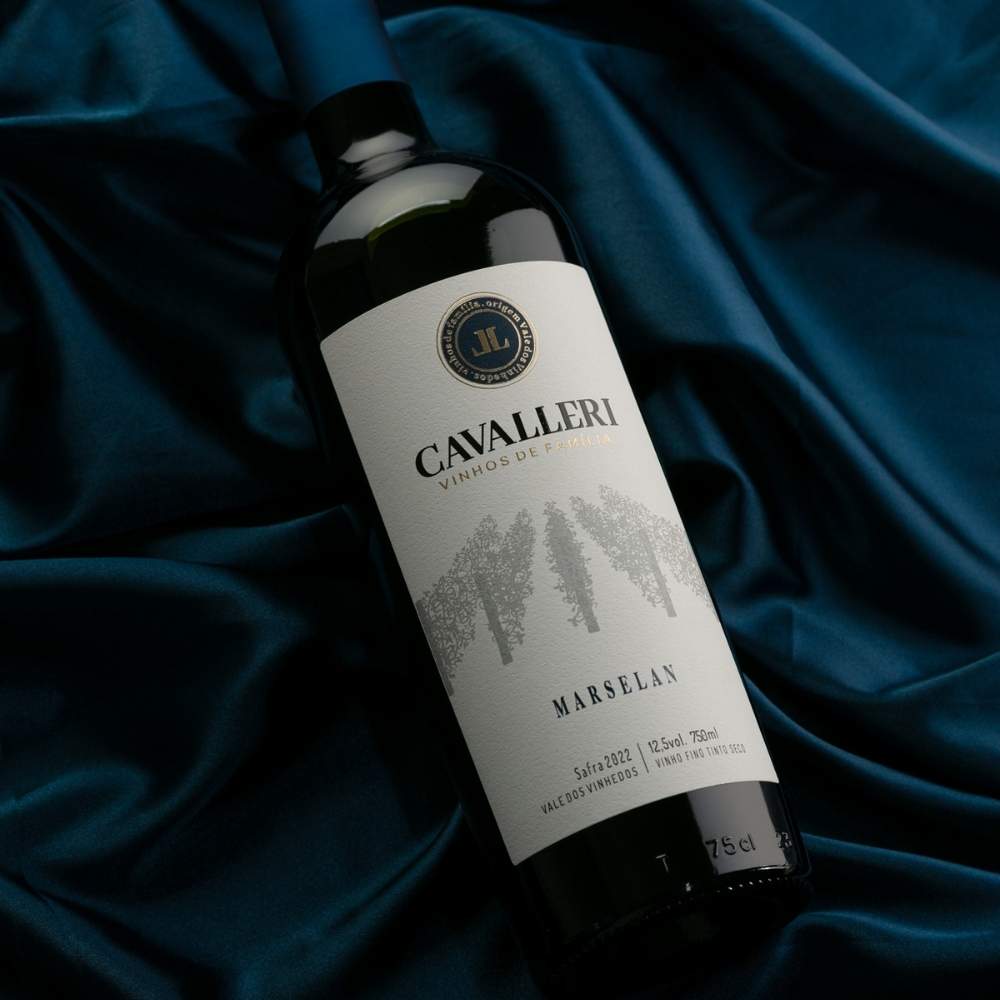 Vino Tinto Marselan - Bodega Cavalleri