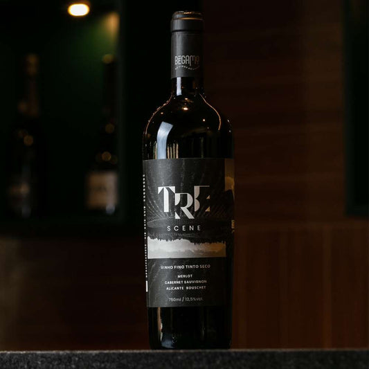 Tre Scene Blend Bégamo Red Wine - Cavalleri Winery