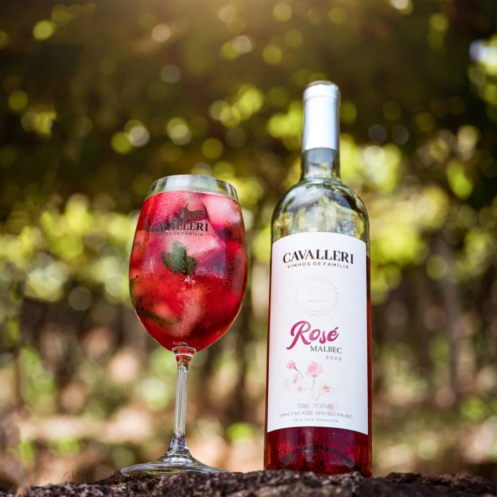 Vinho Rose Malbec Demi-Sec - Vinícola Cavalleri