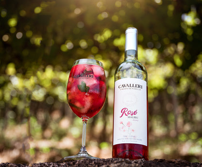 Vinho Rose Malbec Demi-Sec - Vinícola Cavalleri