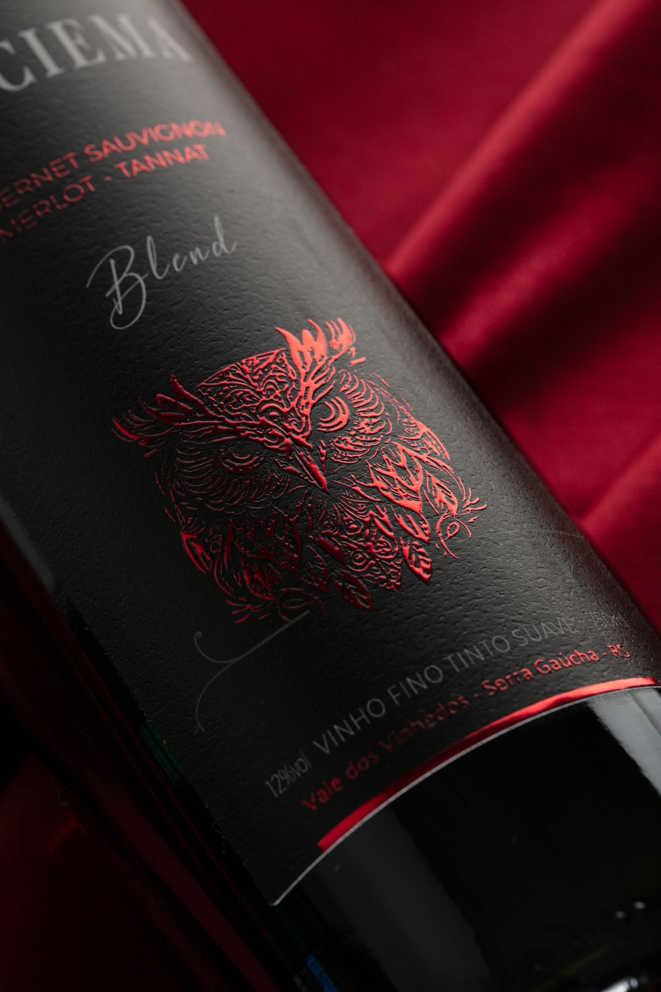 Vinho Coruja Tinto Suave Graciema - Vinícola CavallerI