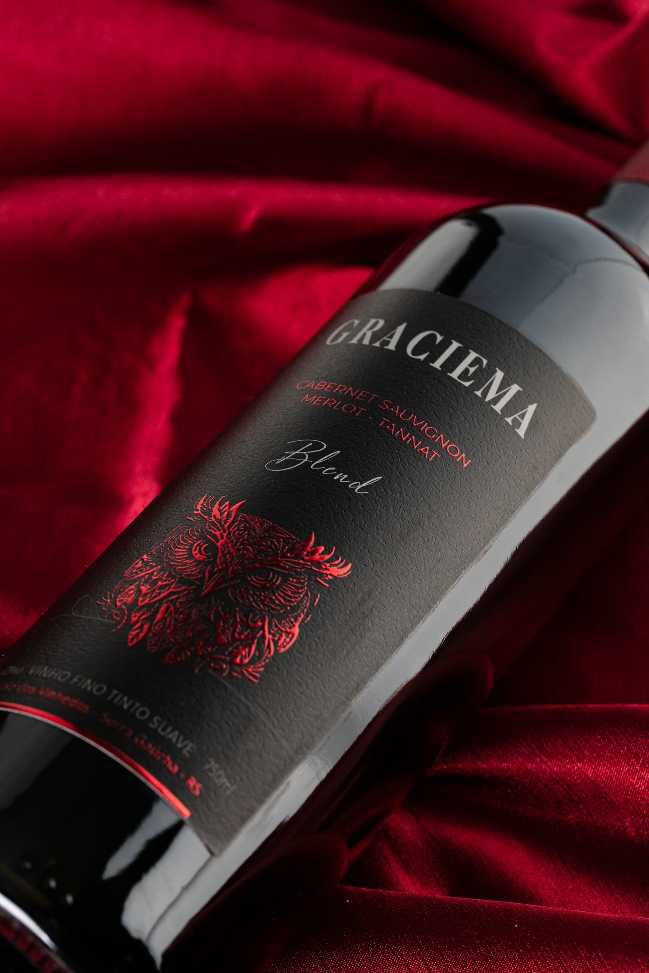 Vinho Coruja Tinto Suave Graciema - Vinícola CavallerI