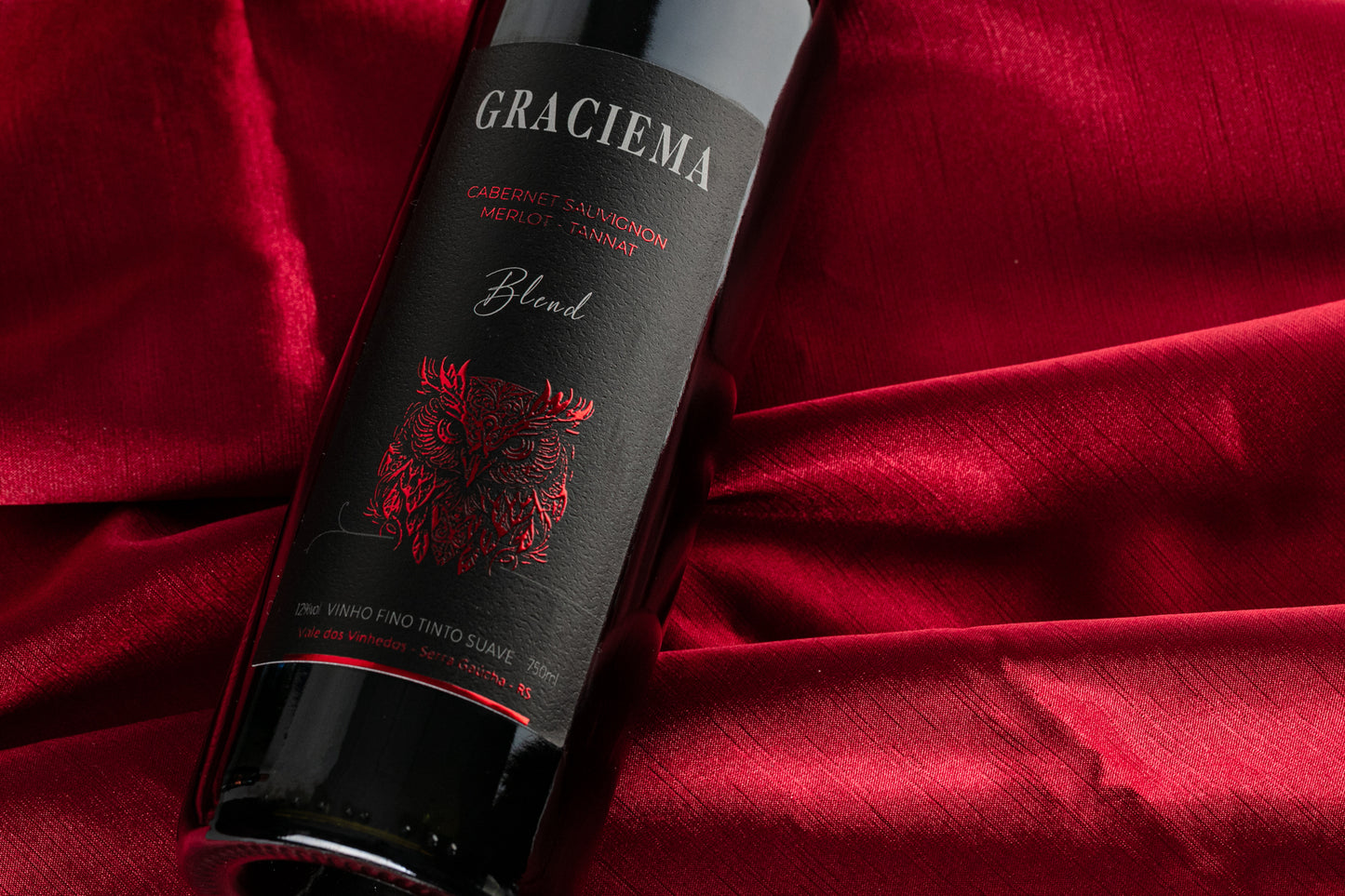 Vinho Coruja Tinto Suave Graciema - Vinícola CavallerI