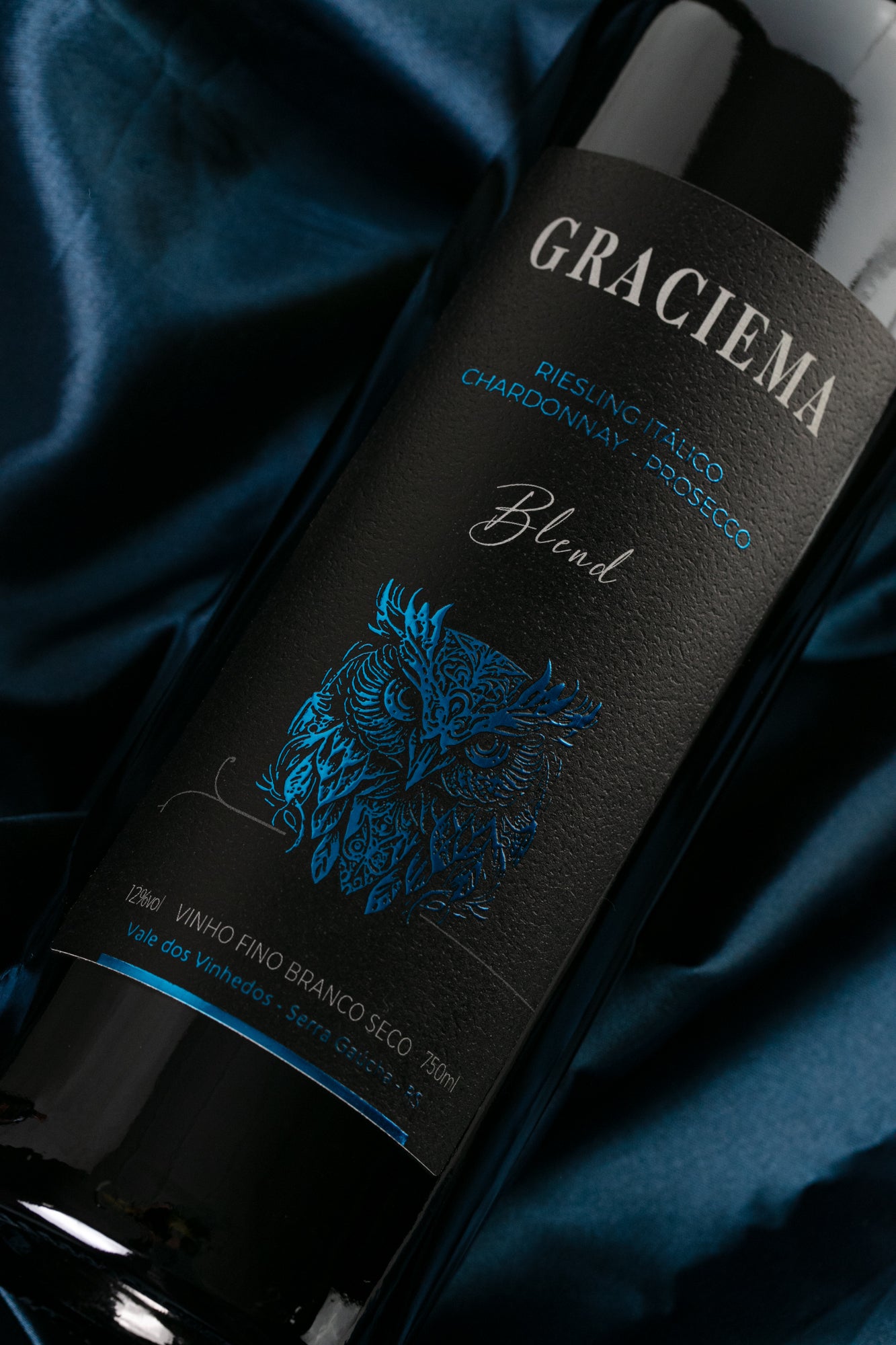 Vinho Coruja Branco Seco Graciema - Vinícola Cavalleri