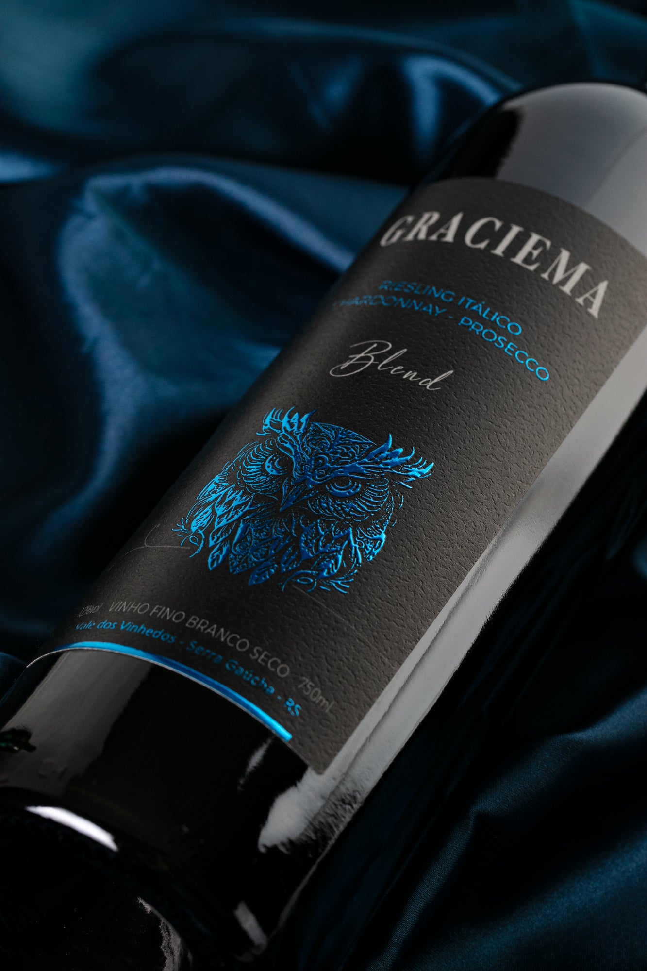 Vinho Coruja Branco Seco Graciema - Vinícola Cavalleri