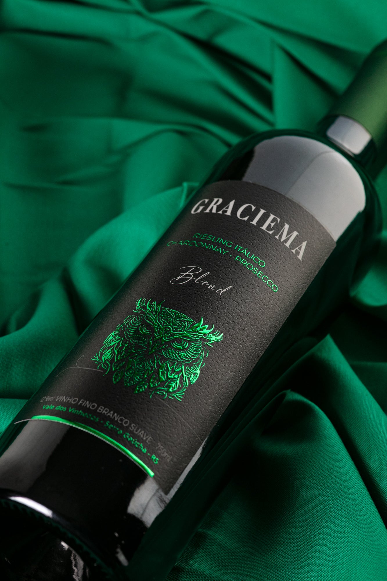 Vinho Coruja Branco Suave Graciema - Vinícola Cavalleri