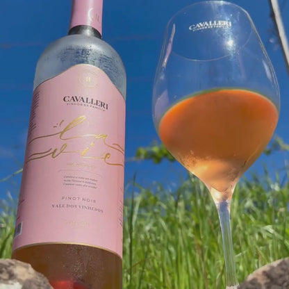 Rose La Vie Pinot Noir Wine - Cavalleri Winery